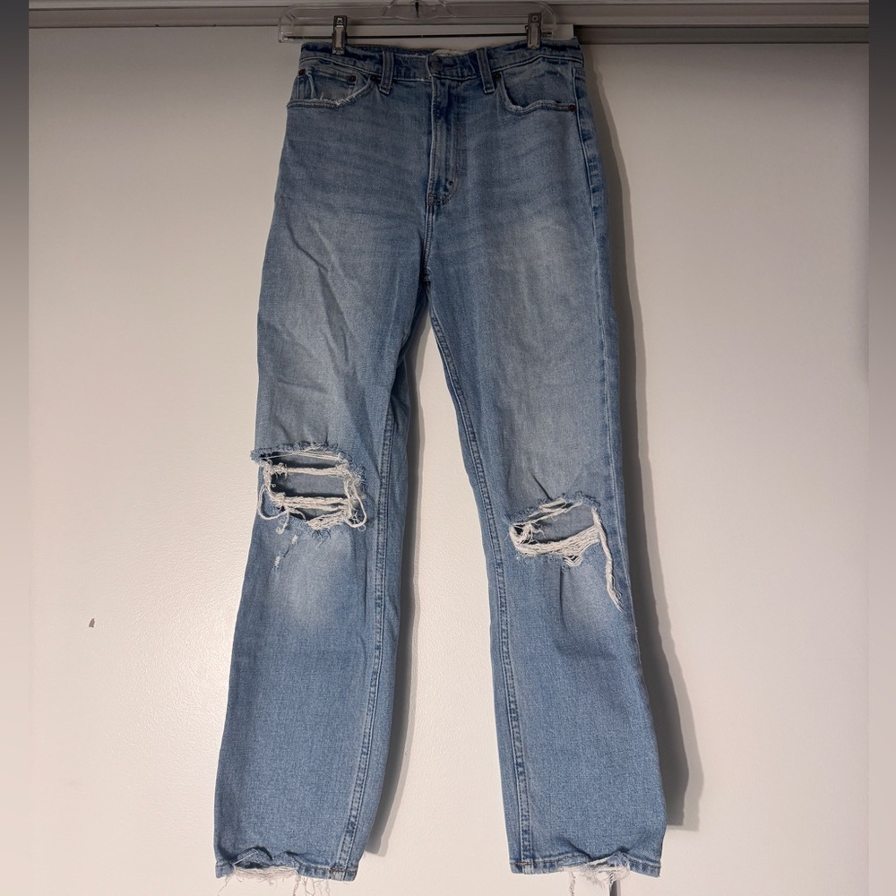 Abercrombie jeans!! Perfect for all seasons!!